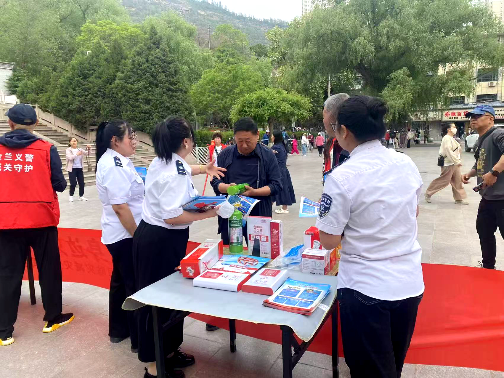 人人講安全、個個會應急丨政安消防“2025年防災減災宣傳活動”精彩瞬間