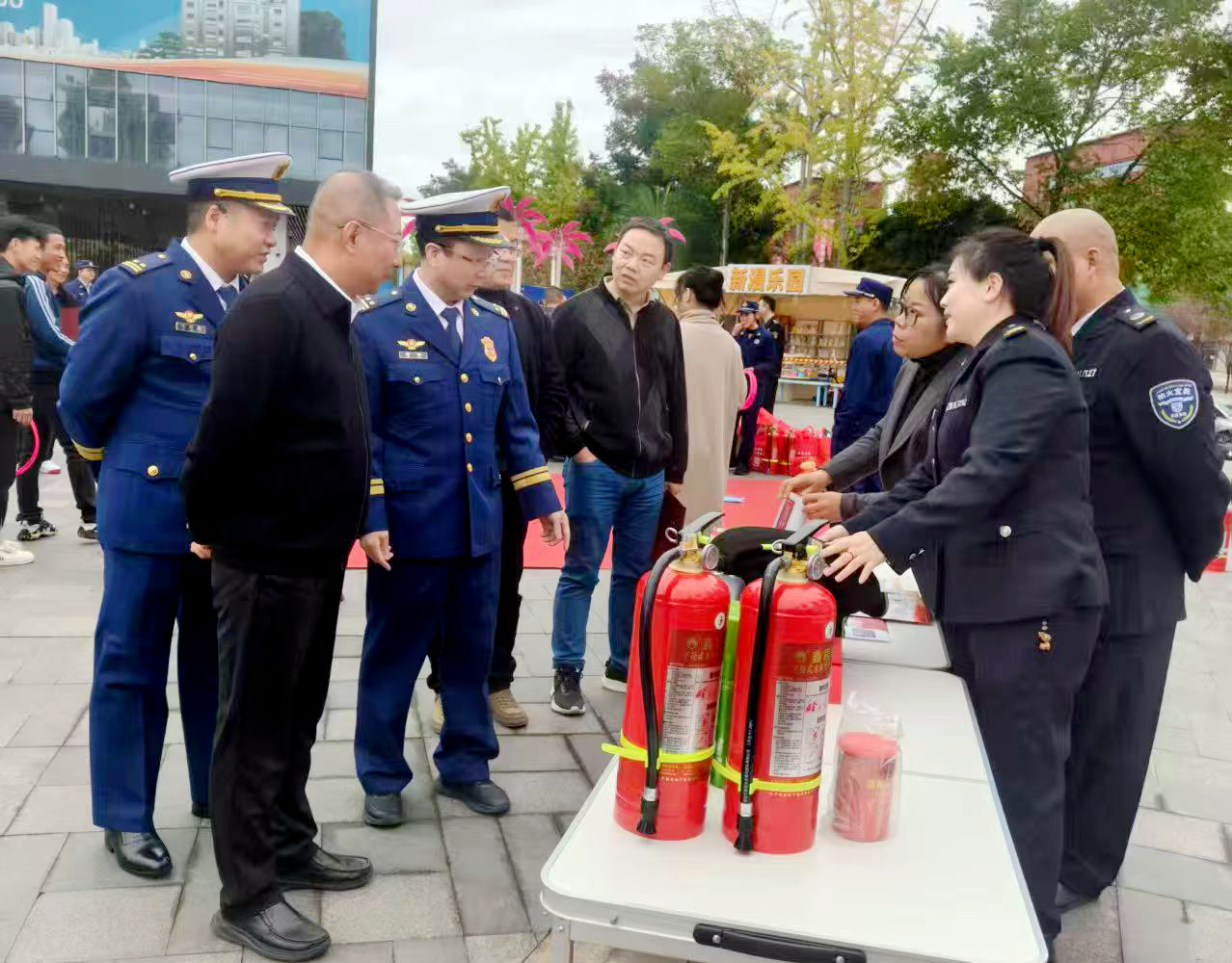 全民消防、生命至上——安全用火用電丨2025年政安消防119消防宣傳月活動全國聯(lián)動 全民消防、生命至上——安全用火用電丨2025年政安消防119消防宣傳月活動全國聯(lián)動