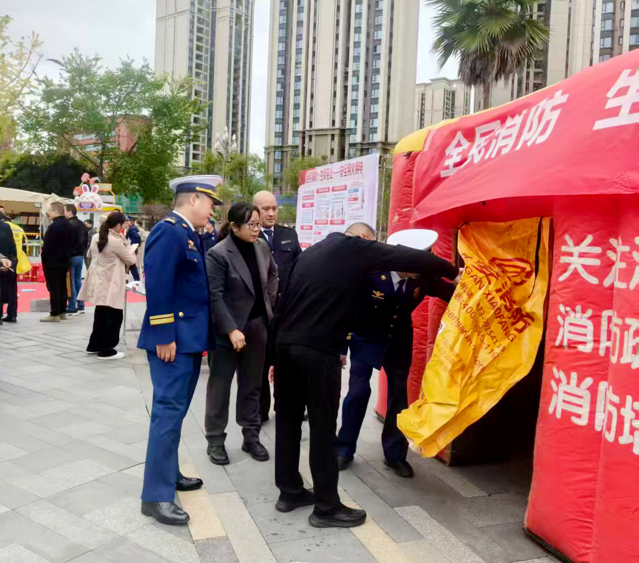 全民消防、生命至上——安全用火用電丨2025年政安消防119消防宣傳月活動全國聯(lián)動 全民消防、生命至上——安全用火用電丨2025年政安消防119消防宣傳月活動全國聯(lián)動